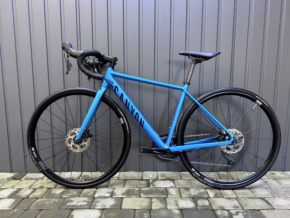 Canyon Endurace AL 7. Shimano 105 R7000.DT Swiss E1850 Spline Disc. XS