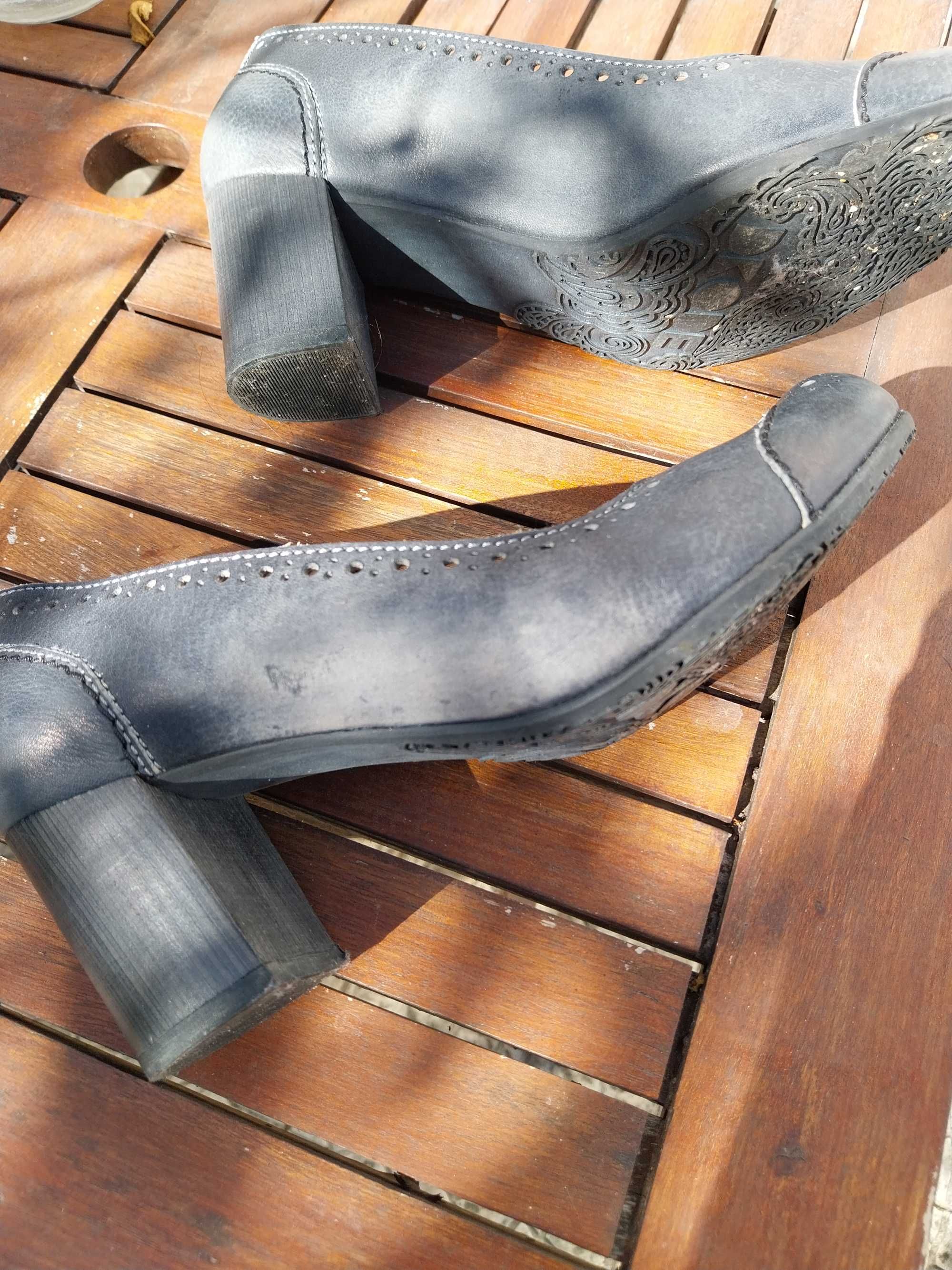sapatos pele DKode