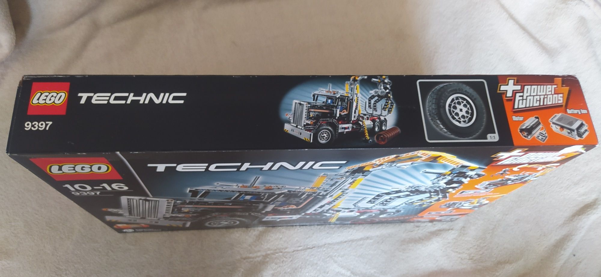 Lego Technic 9397 Nowe ciezarowka do przewozu drewna