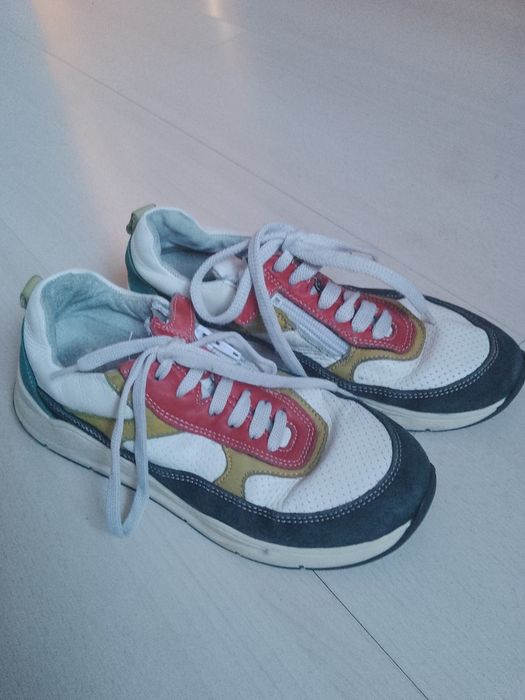 Buty sportowe, adidasy, rozmiar 36, skóra naturalna