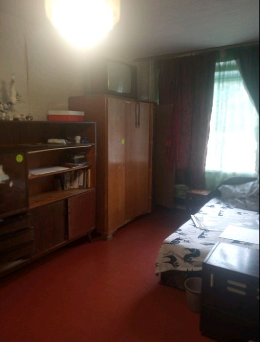 Продається 2 кімн. Центр. 52м, Гетьмана Полуботка буд 80. Терміново!