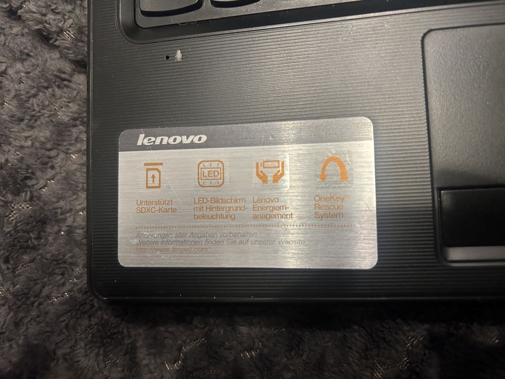 Laptop lenovo G575