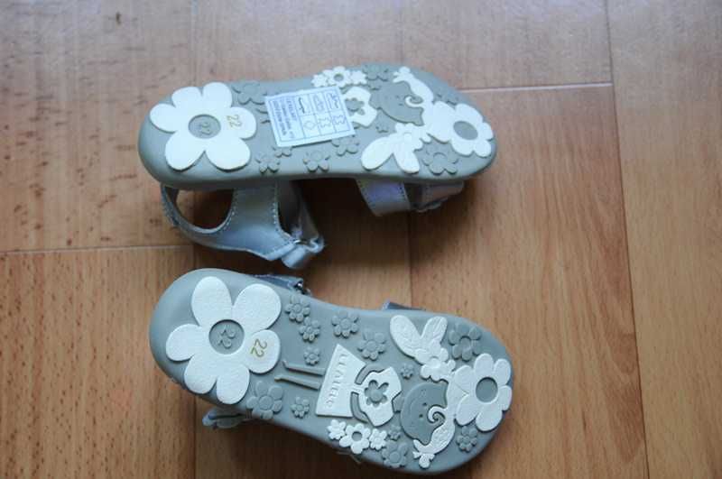 Босоножки lea lelo, испания, серебристые, полностью нат. кожа, 15 см