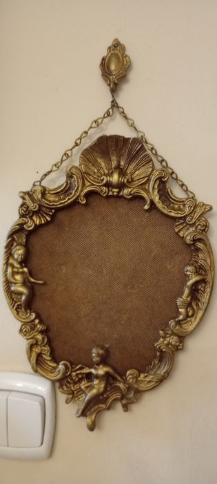 Piękna rama lustra z brązu, anioły putta XIX wiek