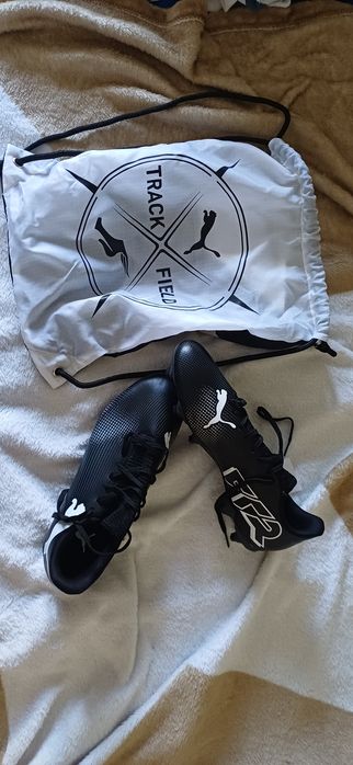 Puma future 7 play Preto/branco
