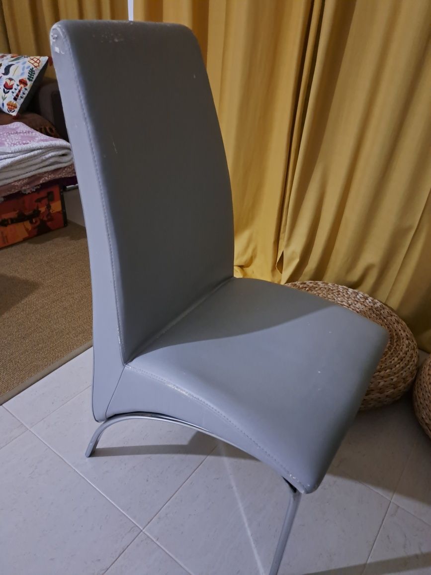 Conjunto de 2 cadeiras de jantar