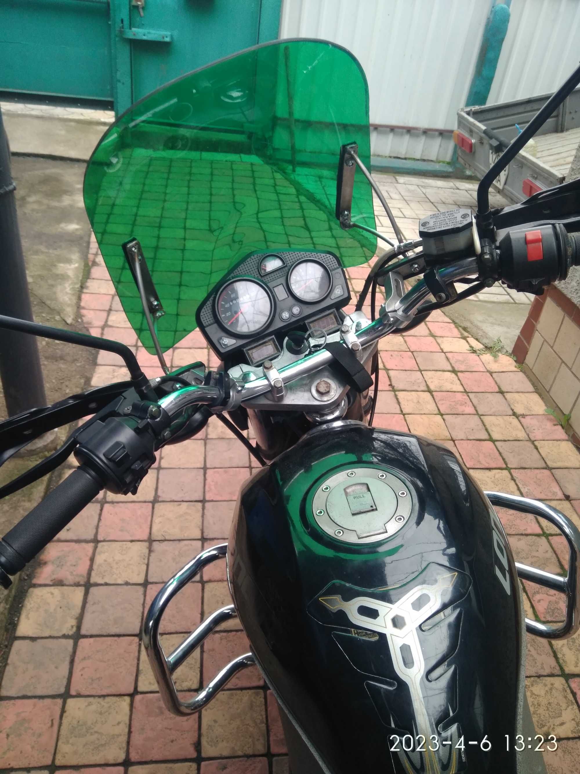 Мотоцикл Loncin 150