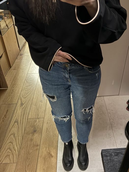 Джинси бойфренди