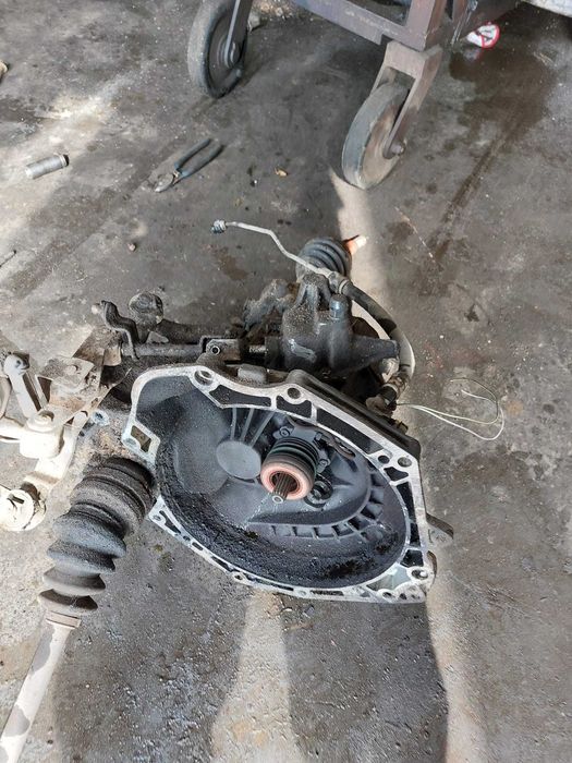 Skrzynia biegow opel vectra b 1.6 16v f15c394