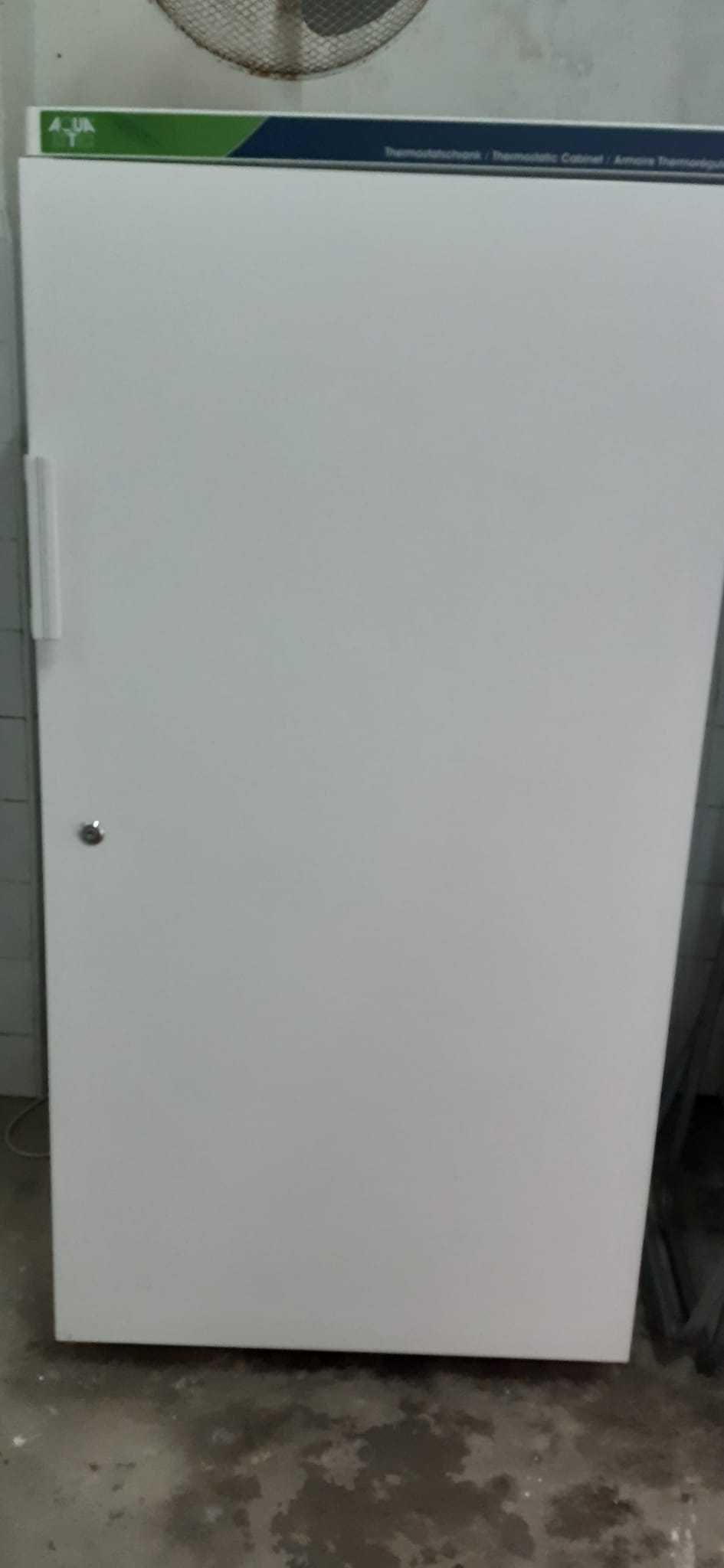 Estufa / Incubadora Laboratório