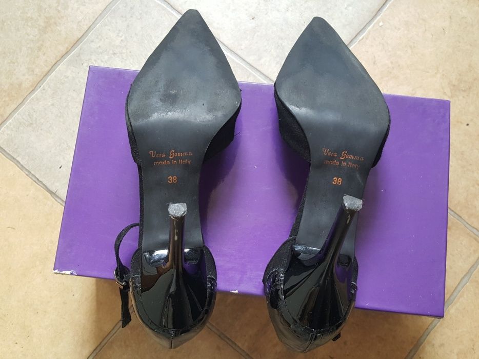 CZÓŁENKA czarne w szpic, szpilki, półbuty, buty VENEZIA, rozmiar 38