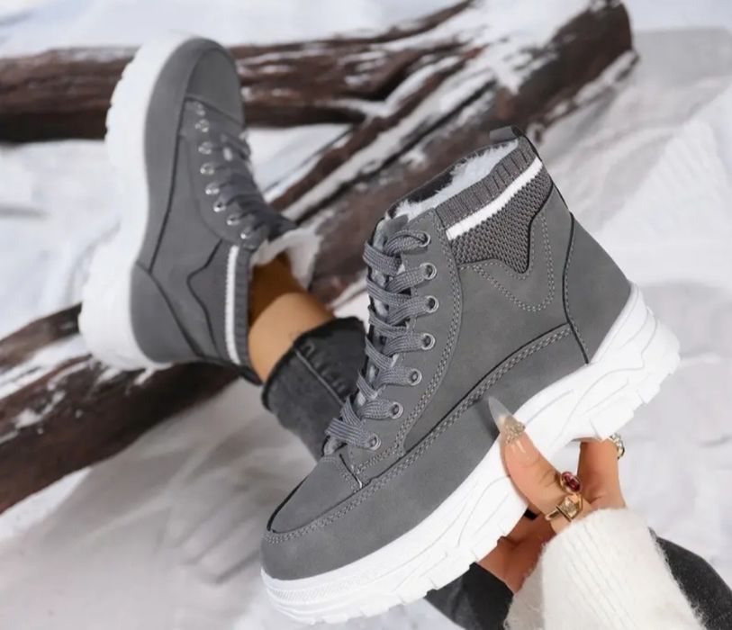 Женские ботинки, жіночі черевики, кросівки