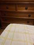 Vendo comoda em madeira