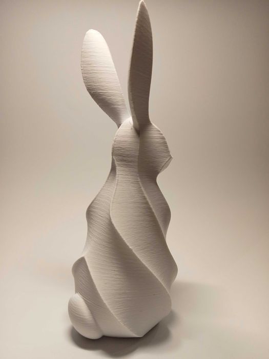 Duży zając wielkanocny