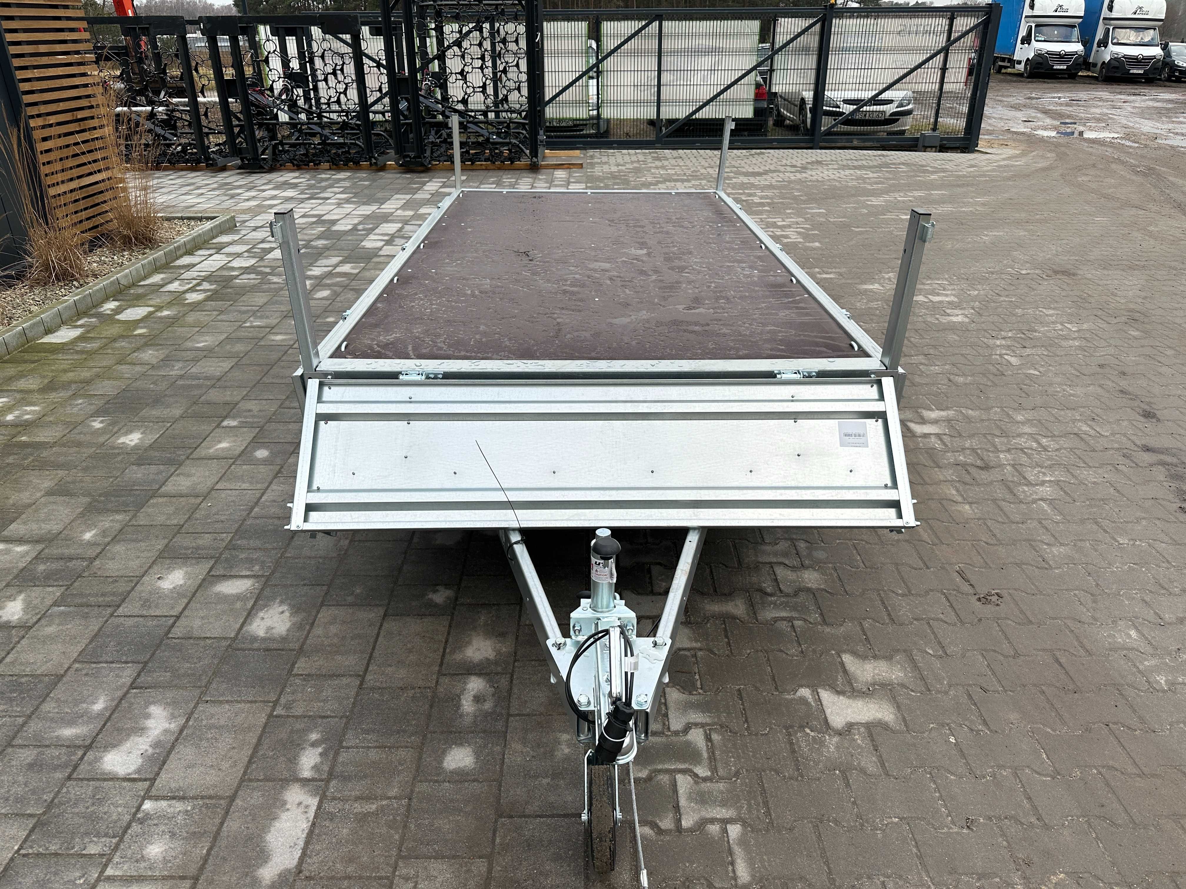 Temared TRANSPORTER 3015/2 - przyczepa samochodowa 304x151 przyczepka