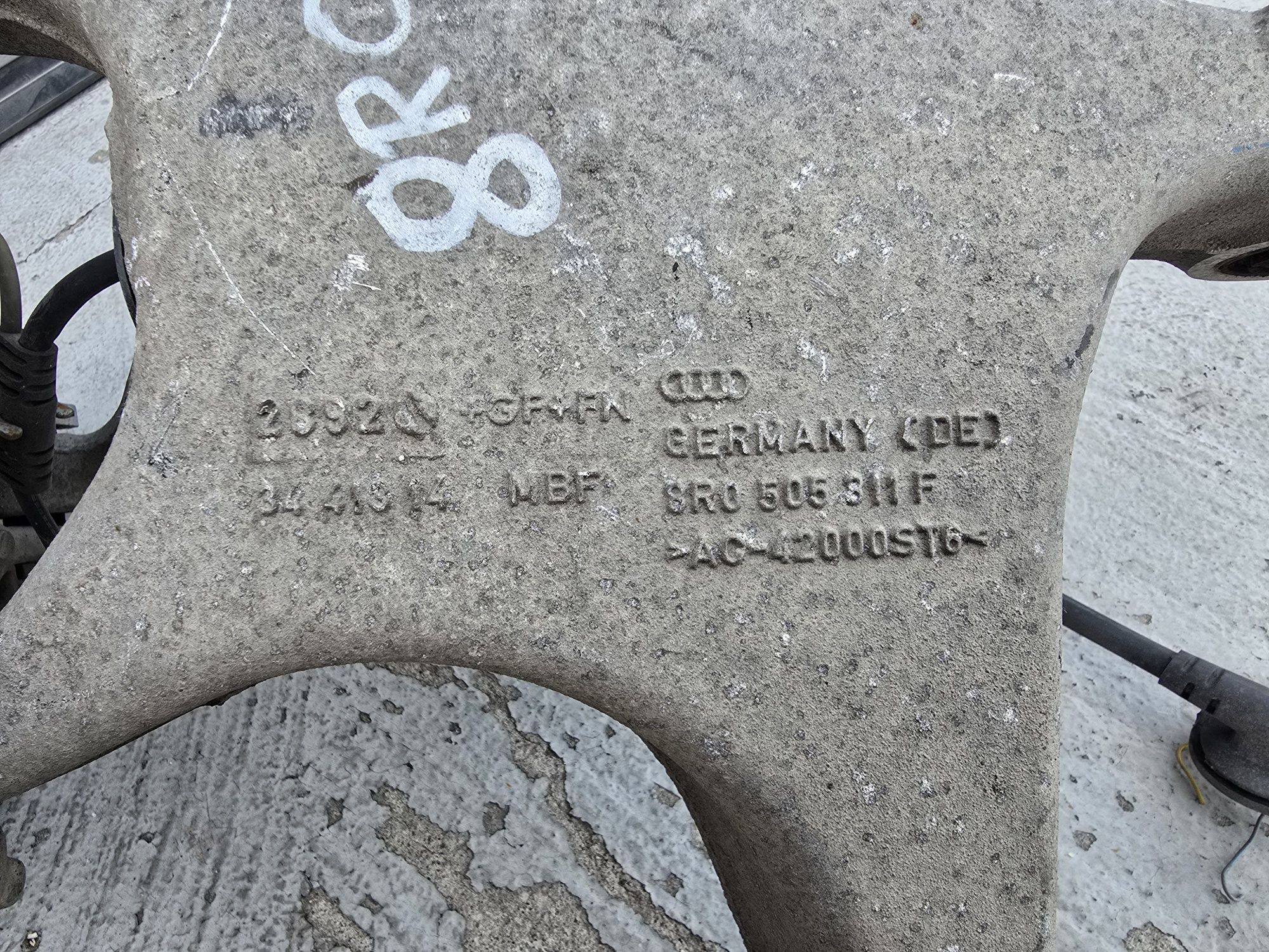 Zawieszenie OE Lewy Tył Audi Q5 8R