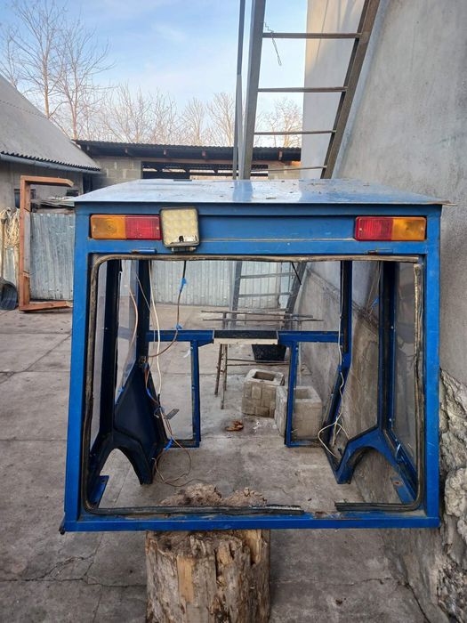 Продам кабіну від донг фенд 244