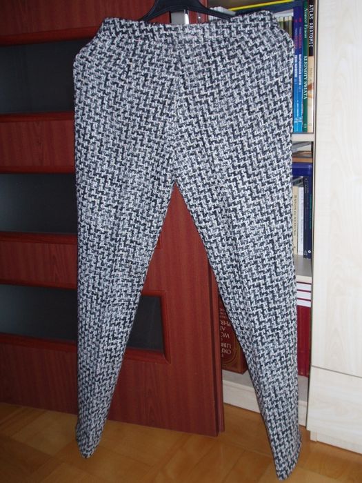 BENETTON nowe markowe spodnie tweedowe r. 36