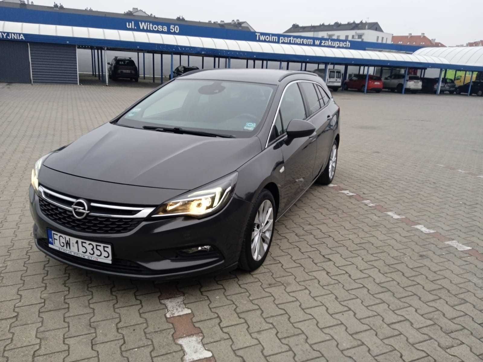 Opel Astra CDTi 160 KM Biturbo 2016r