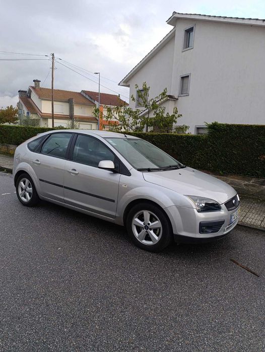 Ford Focus em bom estado