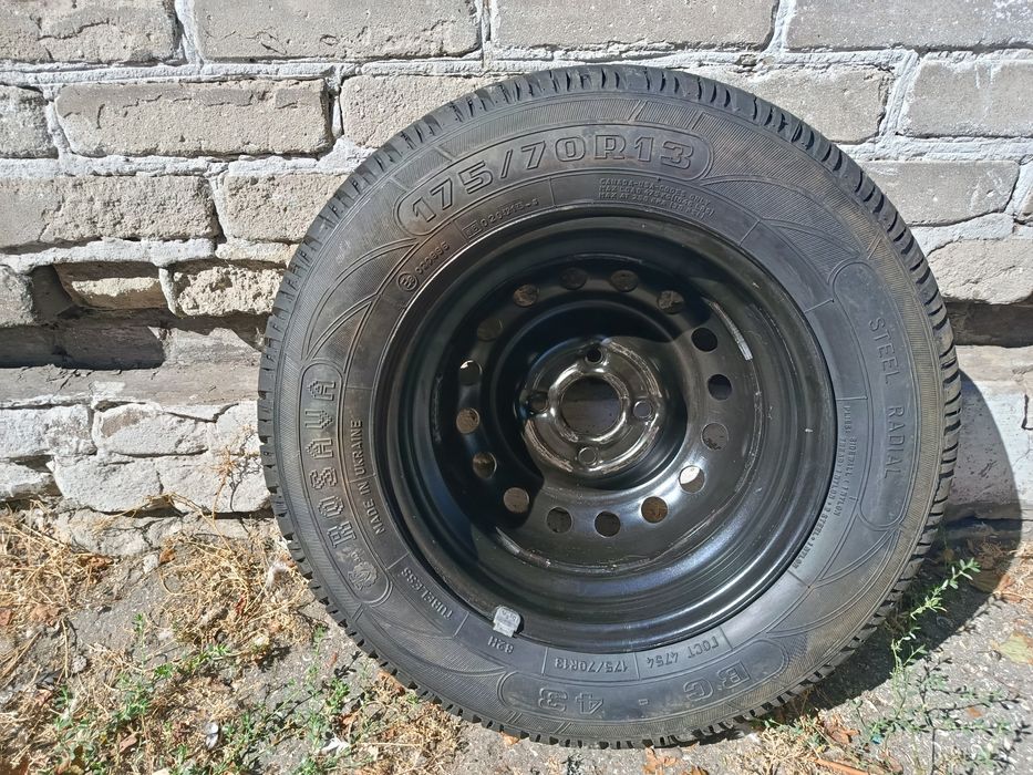 Запаска на Lanos - Sens r.13 4/100 состояние Идеальное!