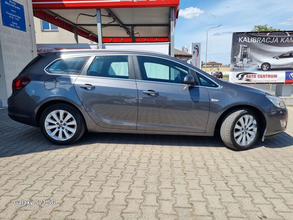 Opel Astra 1.4 Turbo Cosmo Navi Skóra Alu Zarejestrowana Gwarancja