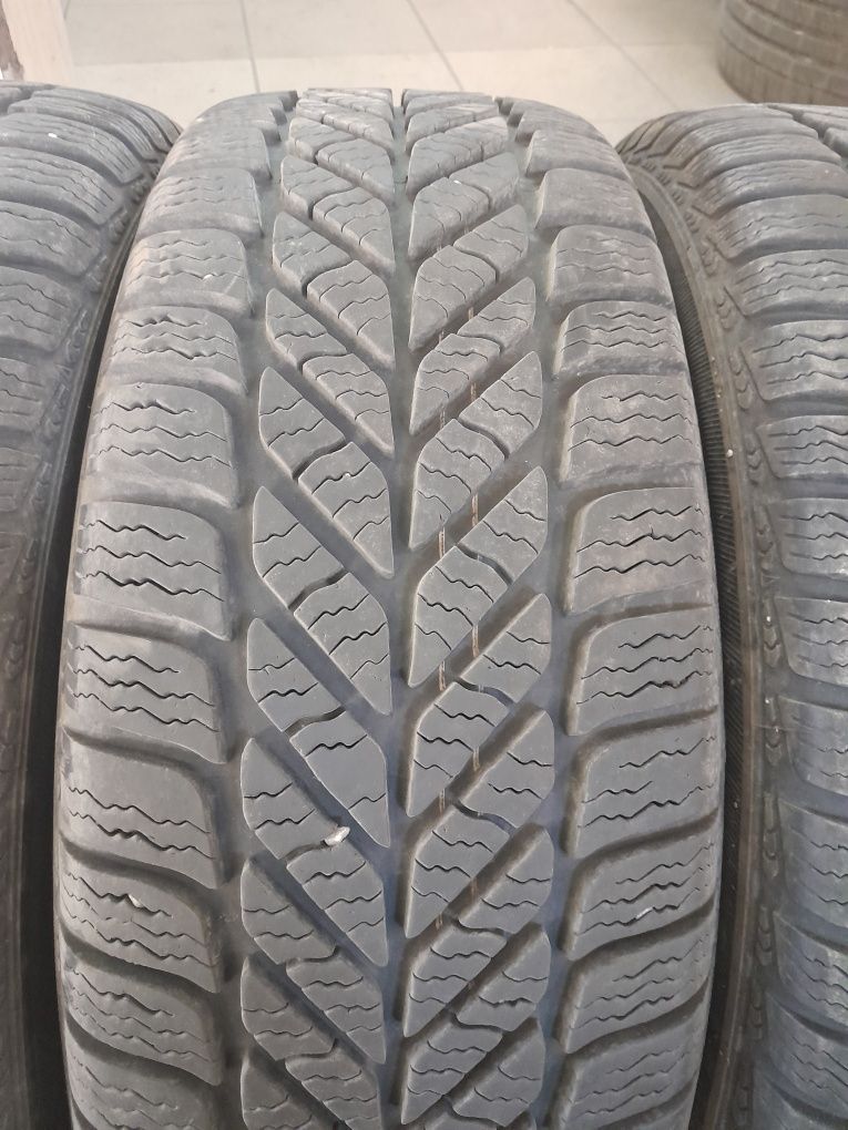 Opona opony 195/60r15 Dębica zima 4 szt komplet