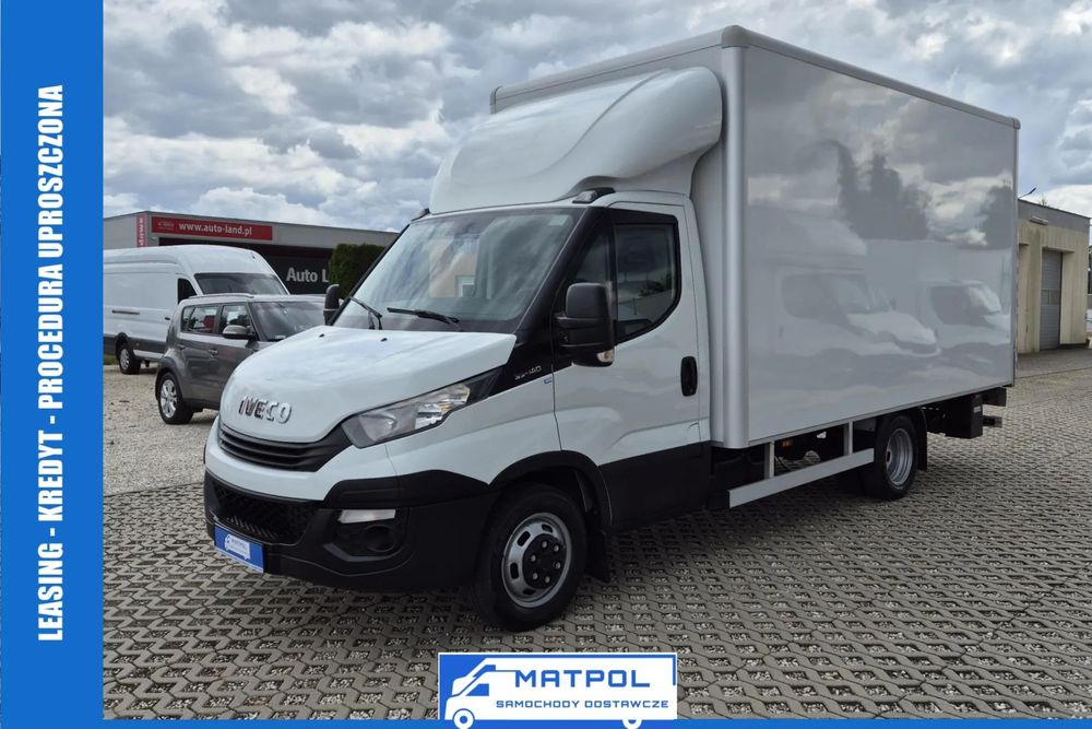 Iveco Daily 35C14, kontener 8pal, winda 750KG, bliźniaki  manual M6, 8 palet, 3,5T, KAT.B, multifunkcja, drzwi boczne