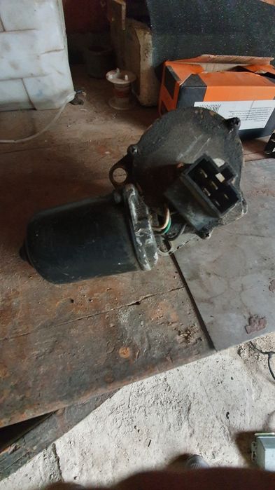 Мотор трапеции дворников от Great Wall Deer