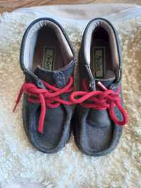 Buty wyprofilowane  czarne skórzane wiosenne Twiins-rozmiar 24