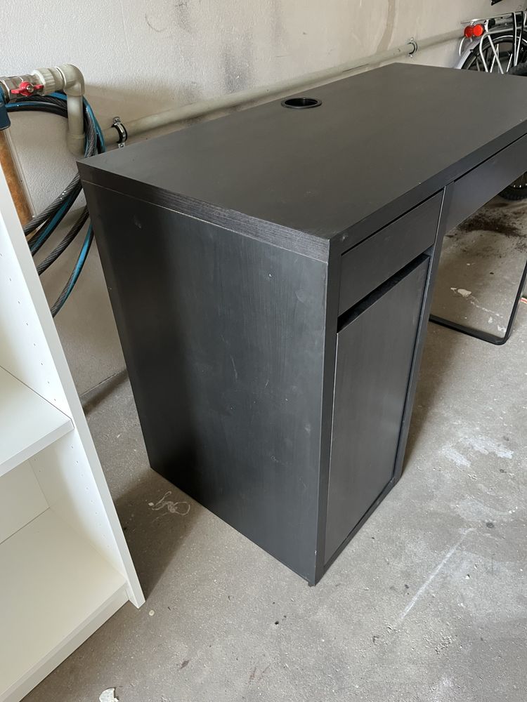 Biurko Ikea Micke + krzesło Ikea Orfjall