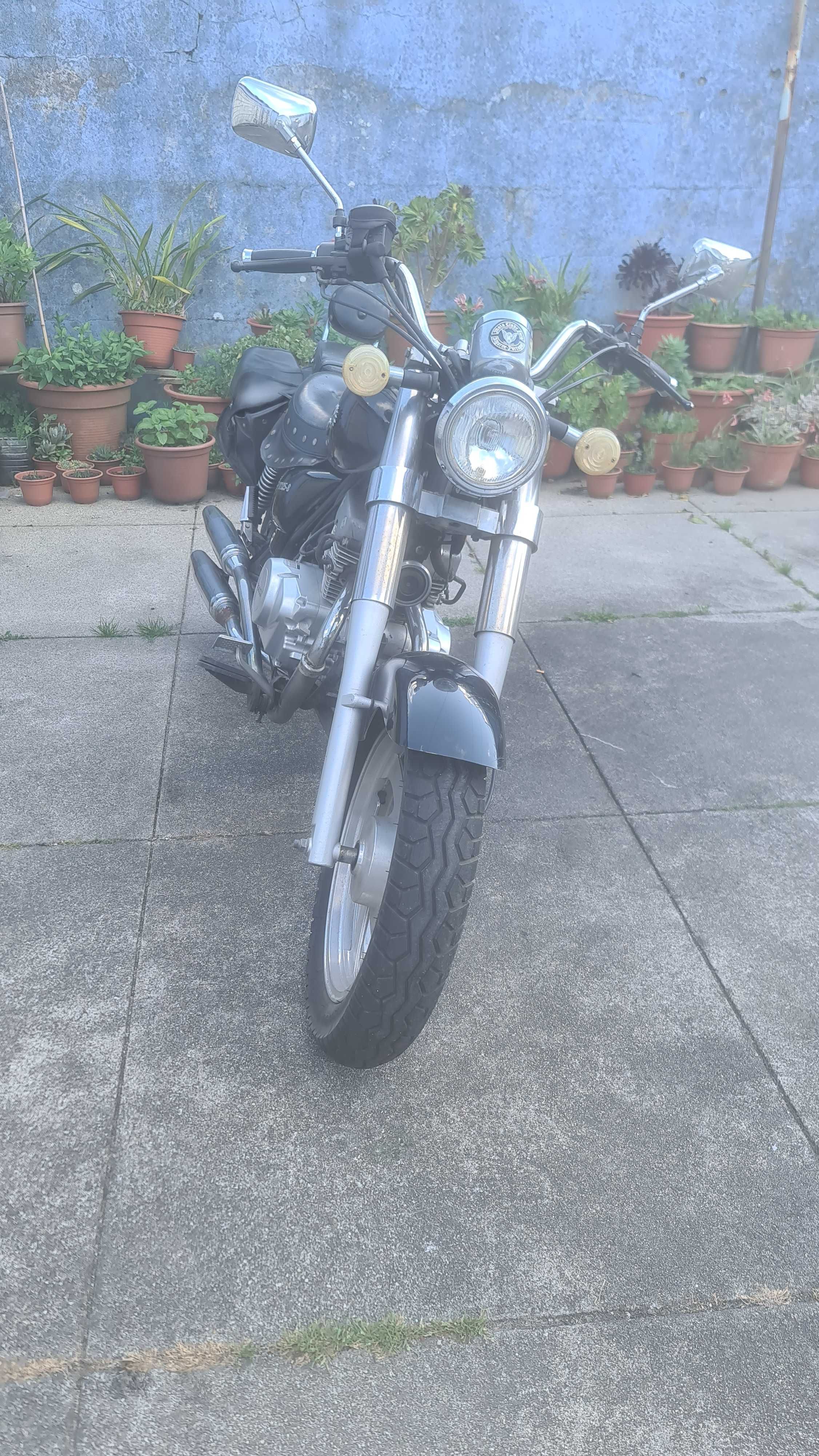 mota  FOSTI 125cc