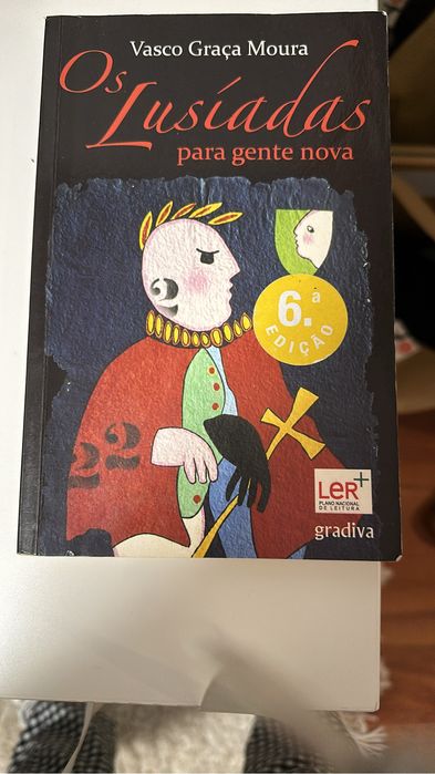 Diversos livros de leitura recomendada