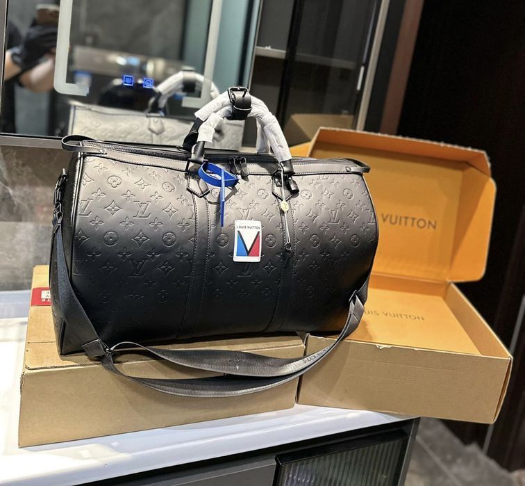 Сумка LOUIS VUITTON keepall nba дорожная ручная мужская спортивная