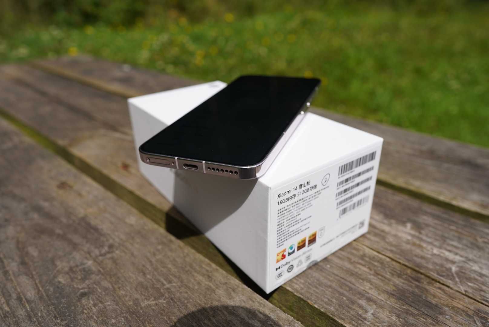 Xiaomi 14 - 16GB/512GB - Snapdragon 8 Gen 3