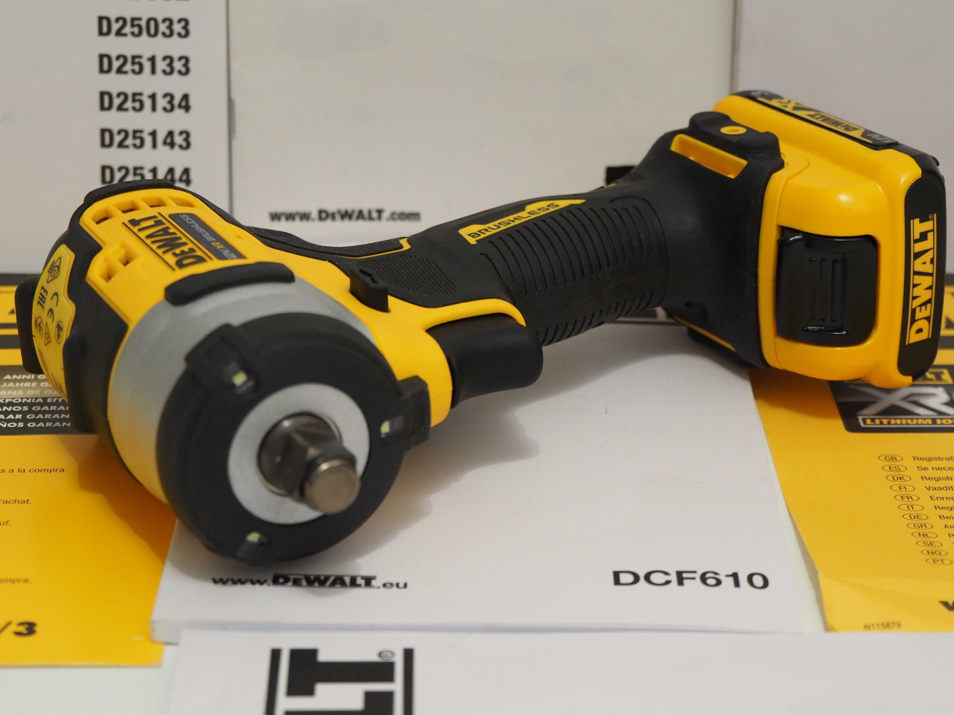 Klucz udarowy 340Nm DEWALT DCF-901 zakretarka 1/2'' bateria 12v 3Ah