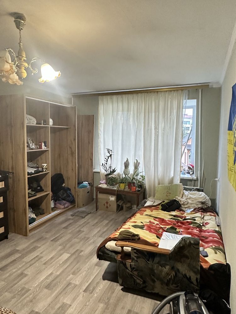 Квартира 1 кімнатна