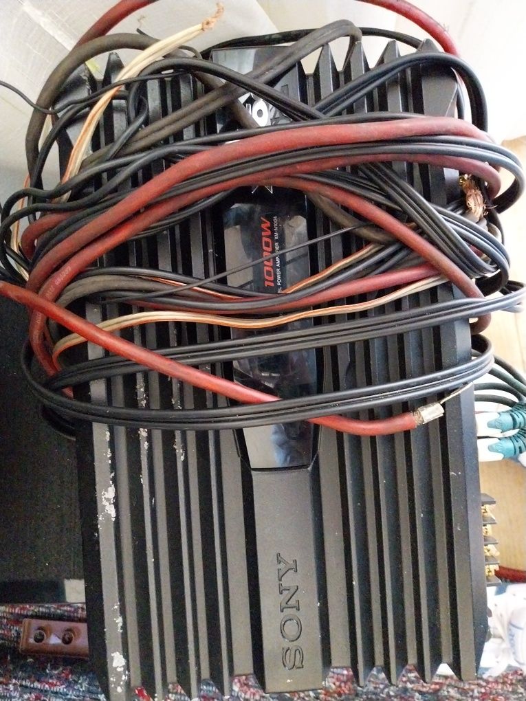 Vendo som automotivo