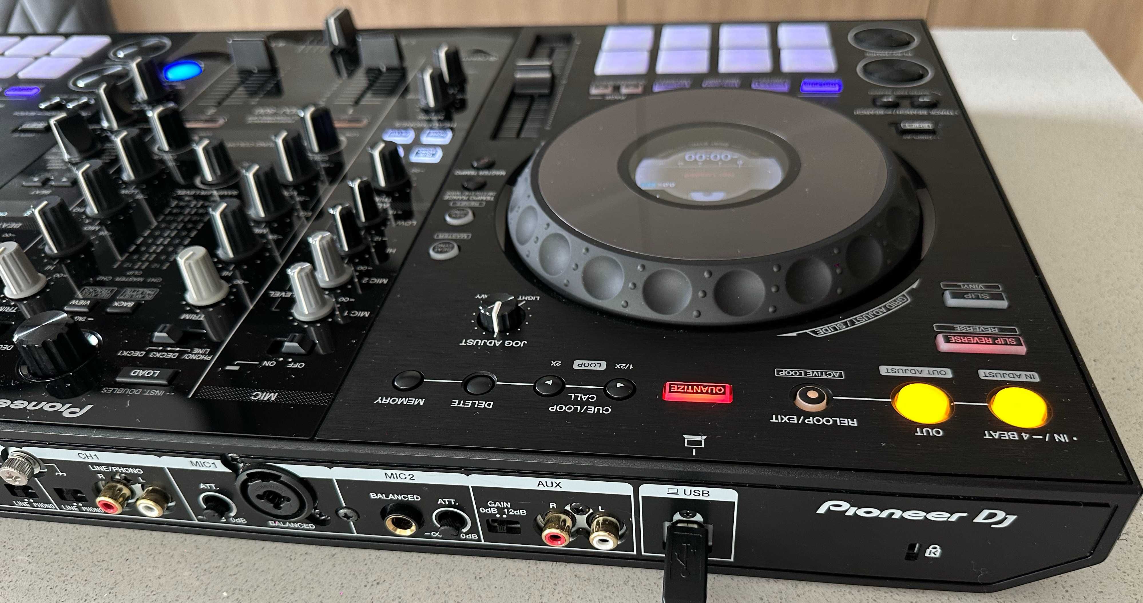 Kontroler DJ Pioneer DDJ 800 (jak nowy, 1 roczny,gwarancja) +decksaver