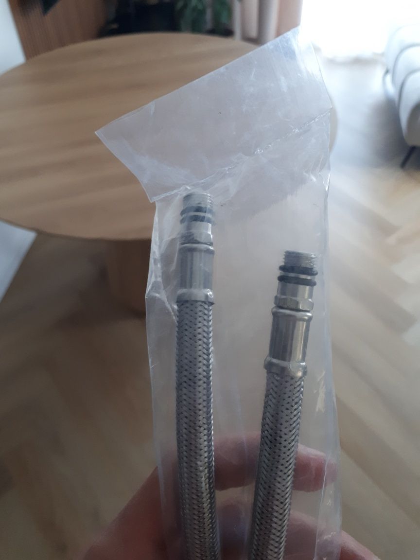 Wężyki do baterii GW3/8"