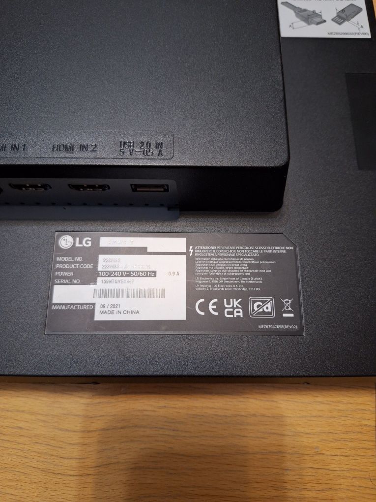 Monitor LG 22S M3G uszkodzony