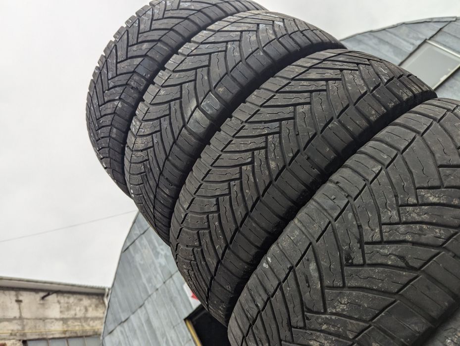 215/65R16C Michelin CrossClimate