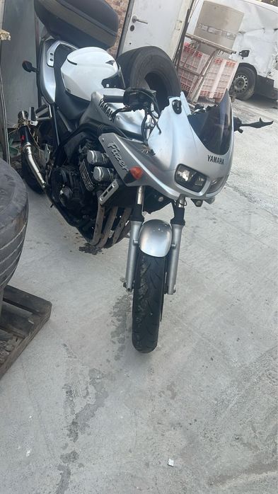 Yamaha fzs fazer 600 acidentada