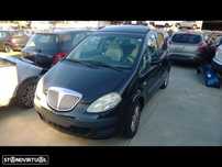Lancia Musa 2006 para peças