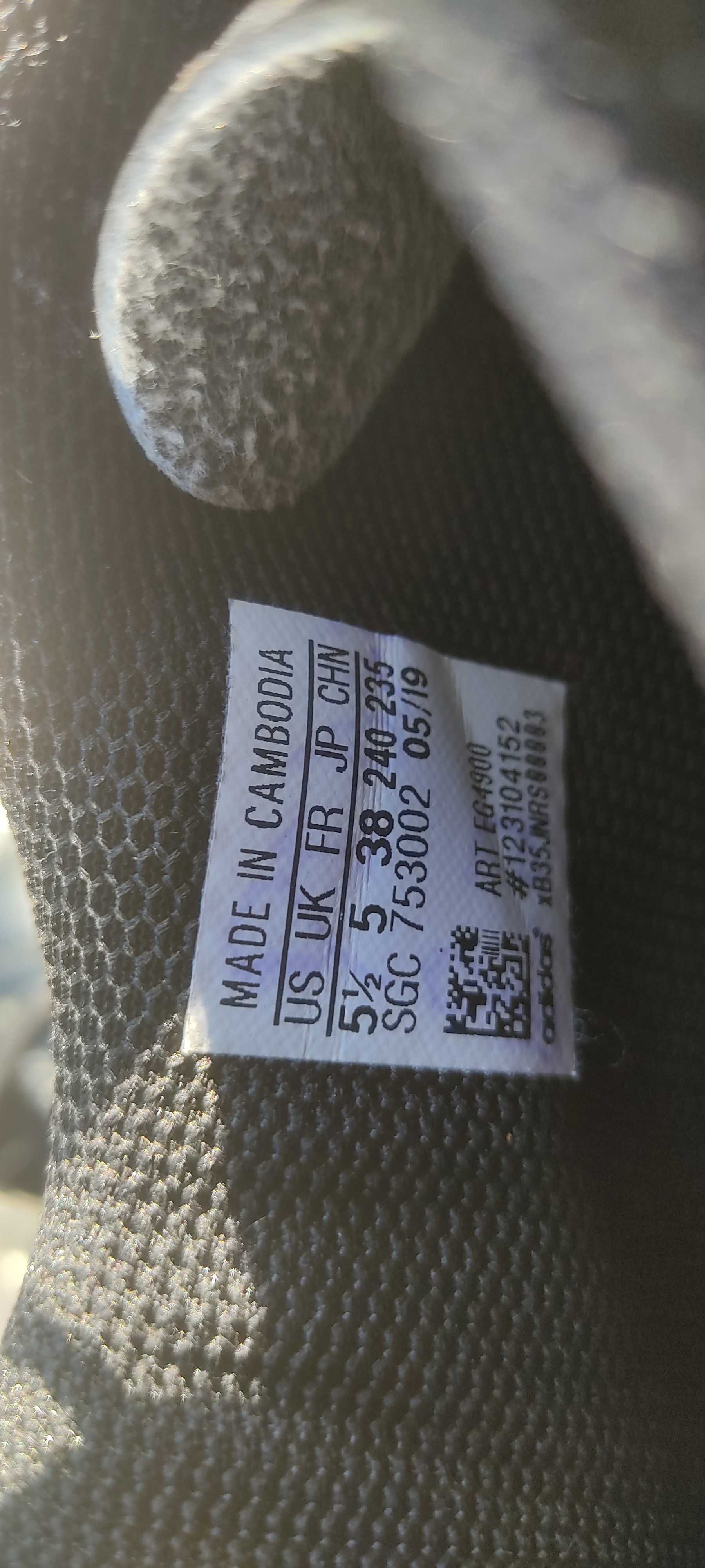 Sapatilhas Adidas Golleto Indoor 38