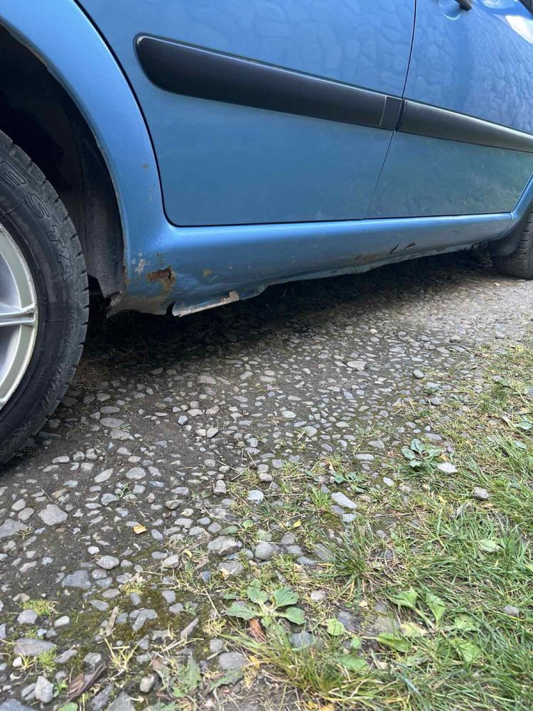 Citroen C3 1.1L 2004r