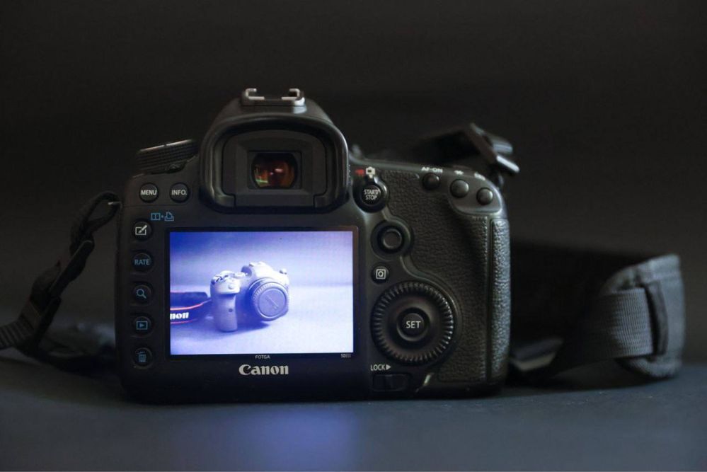 Фотоапарат Canon 5D mark ||| ТОРГ