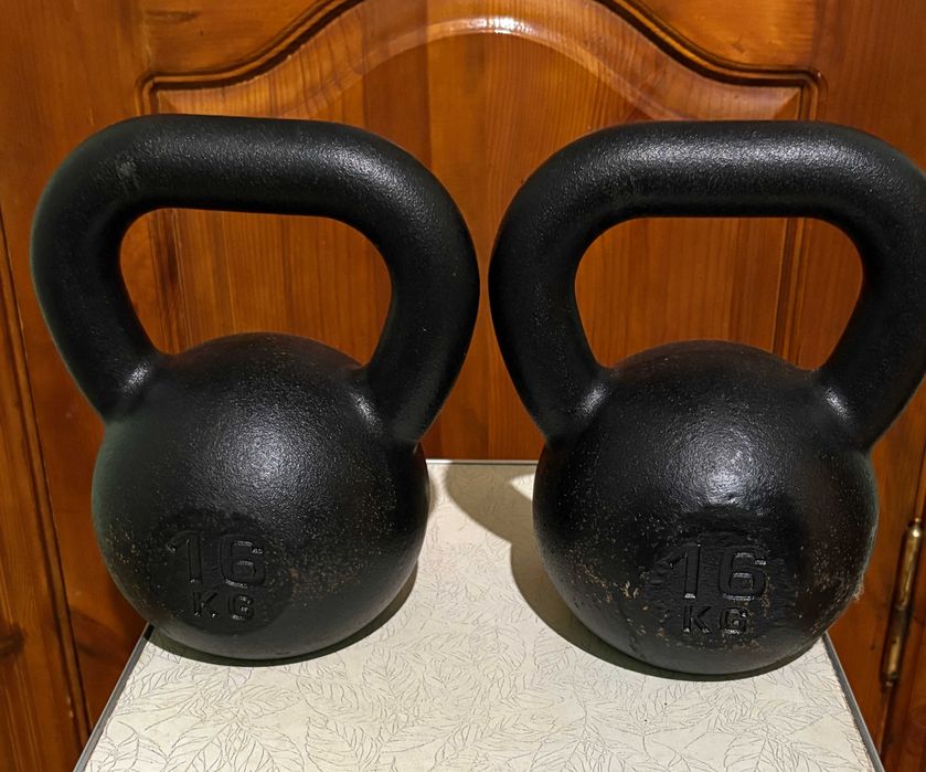 Пара чавунних гирь по 16 кг Kawmet