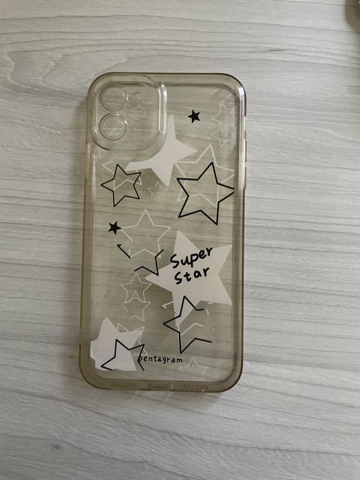 Чохли на Айфон 11