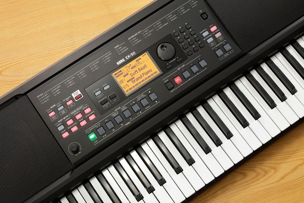 Синтезатор Korg ek-50